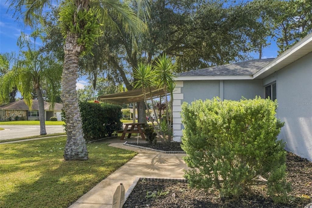 For Sale: $419,900 (3 beds, 2 baths, 1541 Square Feet)