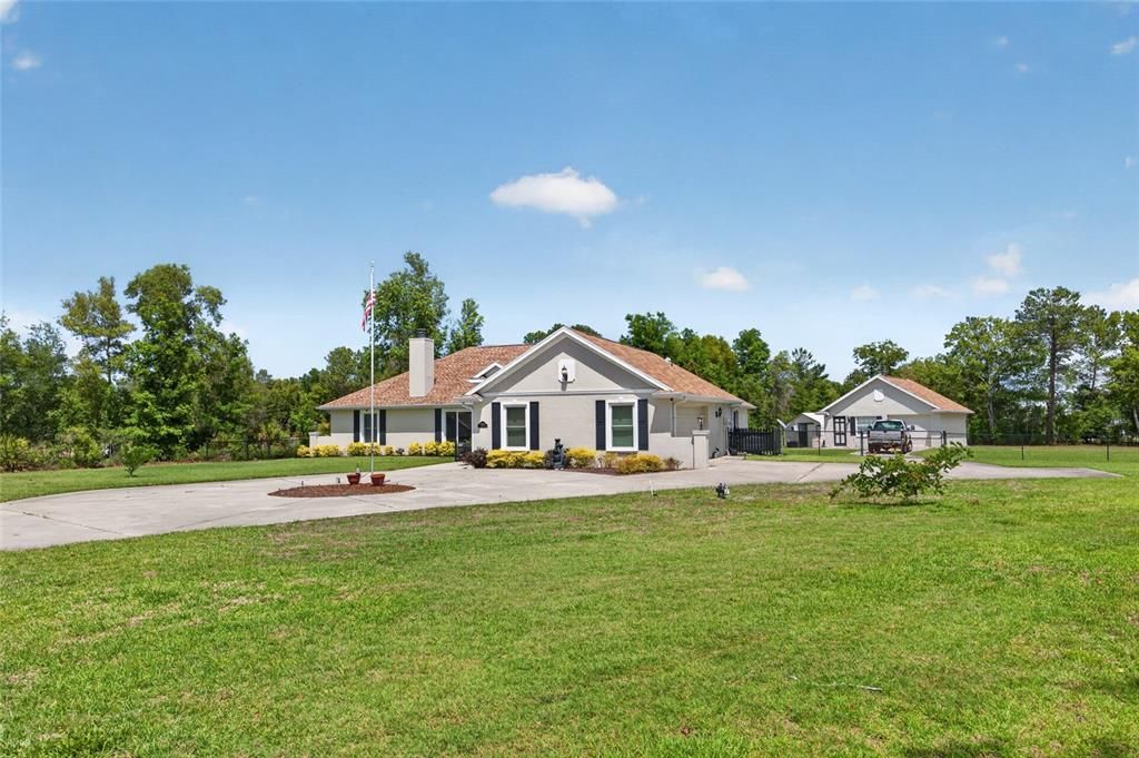 For Sale: $459,000 (3 beds, 2 baths, 2144 Square Feet)
