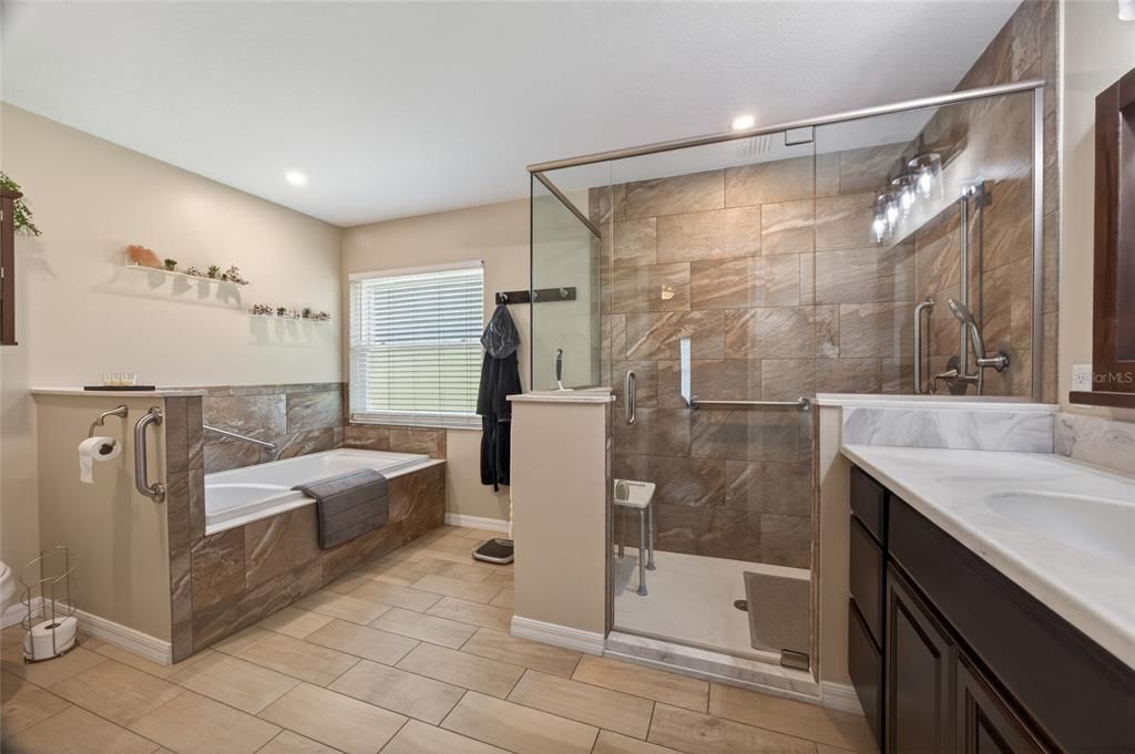 For Sale: $459,000 (3 beds, 2 baths, 2144 Square Feet)