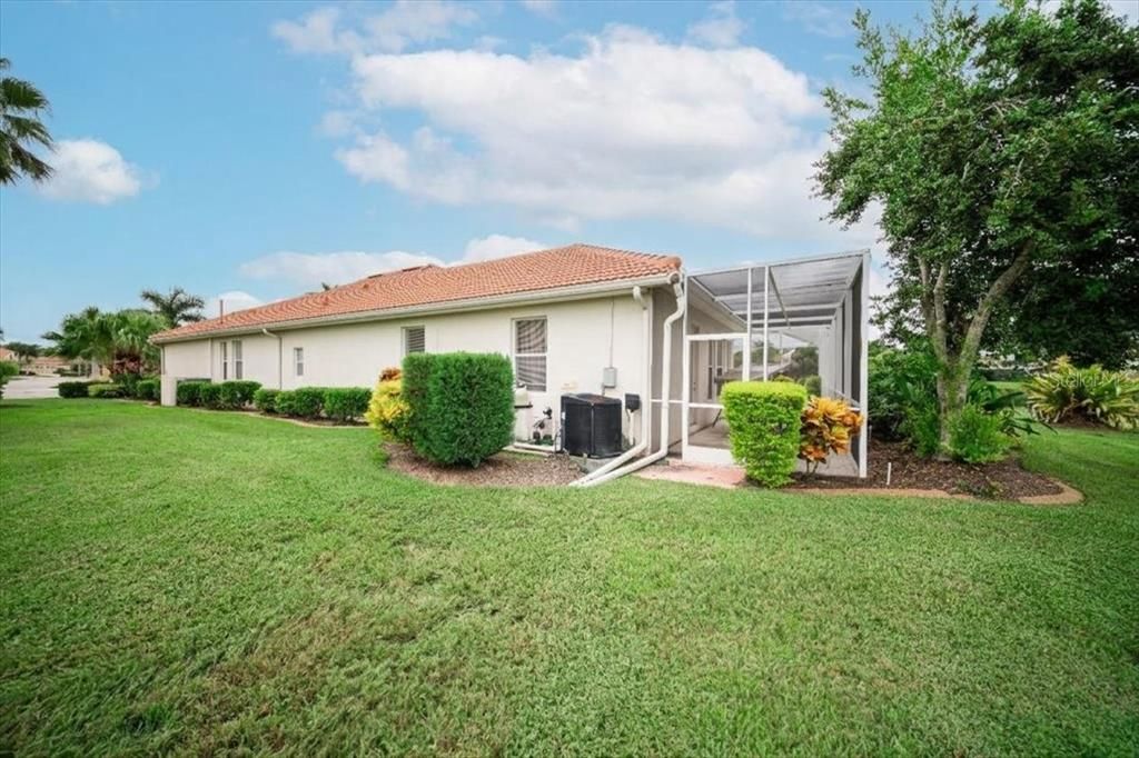 En Venta: $635,000 (4 camas, 3 baños, 2711 Pies cuadrados)
