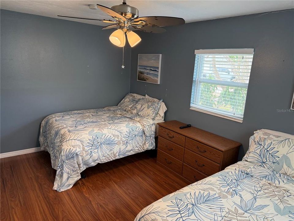 For Sale: $474,999 (3 beds, 2 baths, 1176 Square Feet)