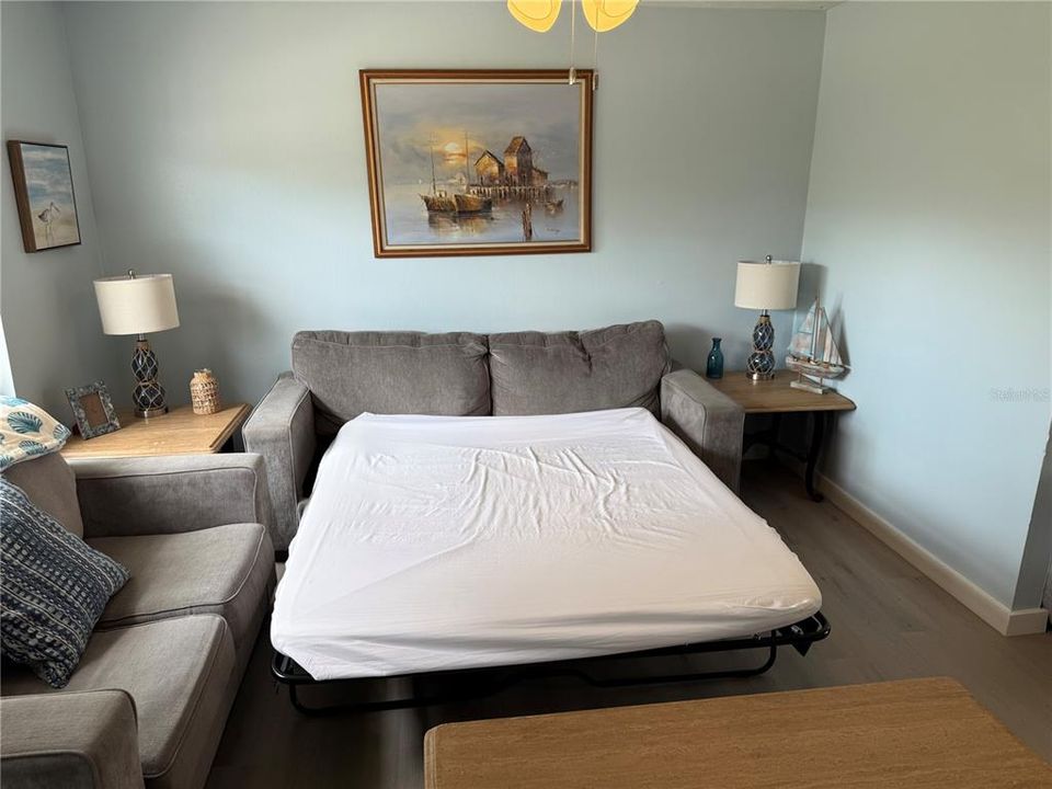For Sale: $474,999 (3 beds, 2 baths, 1176 Square Feet)