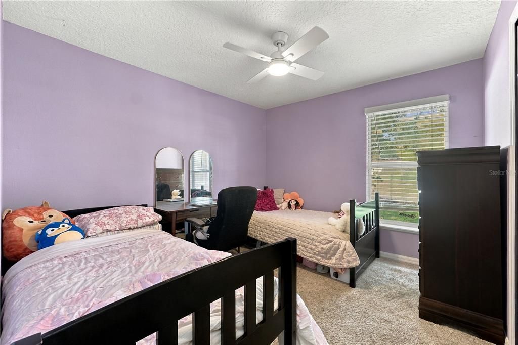 For Sale: $375,000 (4 beds, 2 baths, 1974 Square Feet)