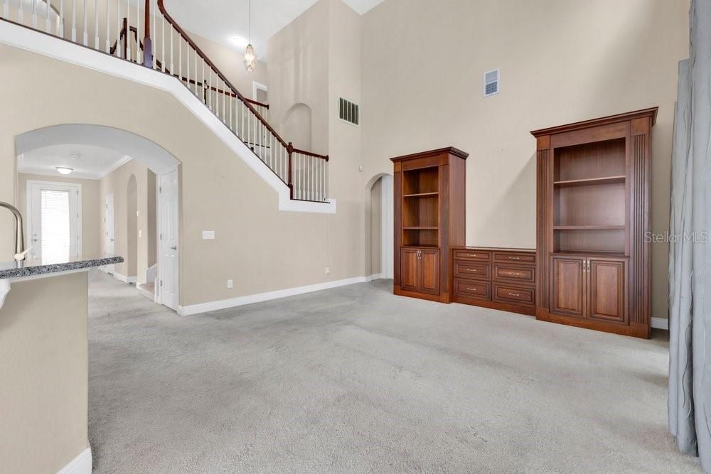 For Sale: $625,000 (4 beds, 3 baths, 3219 Square Feet)