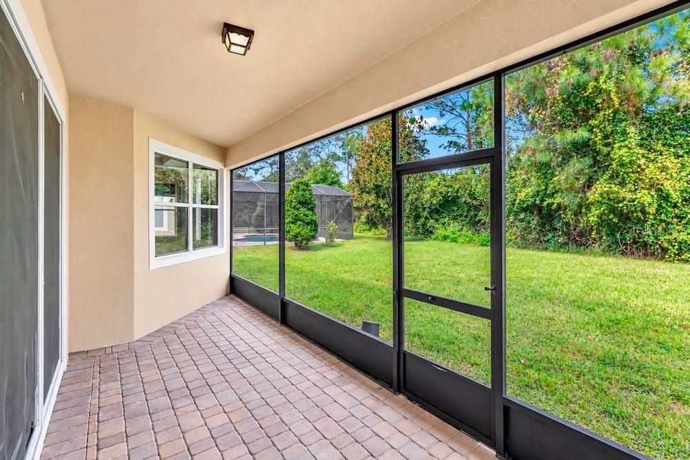 For Sale: $625,000 (4 beds, 3 baths, 3219 Square Feet)
