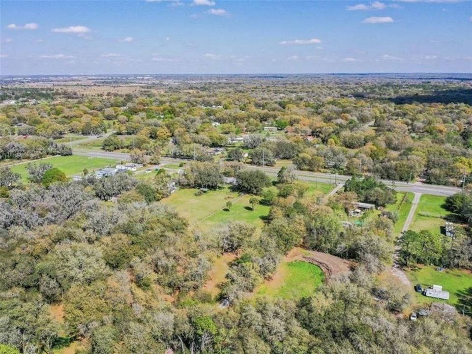 待售: $639,000 (5.07 acres)
