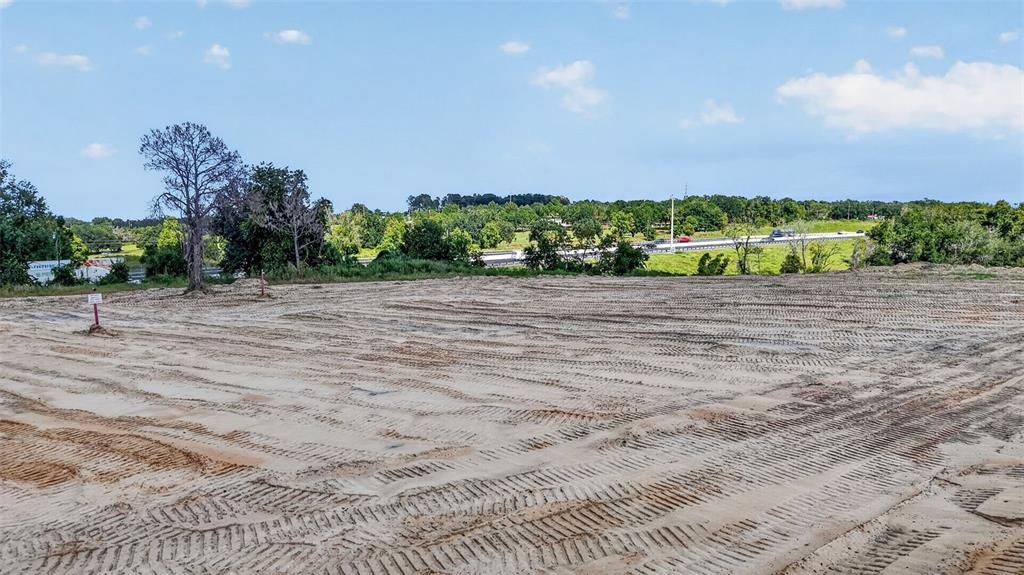 На продажу: $999,000 (3.49 acres)
