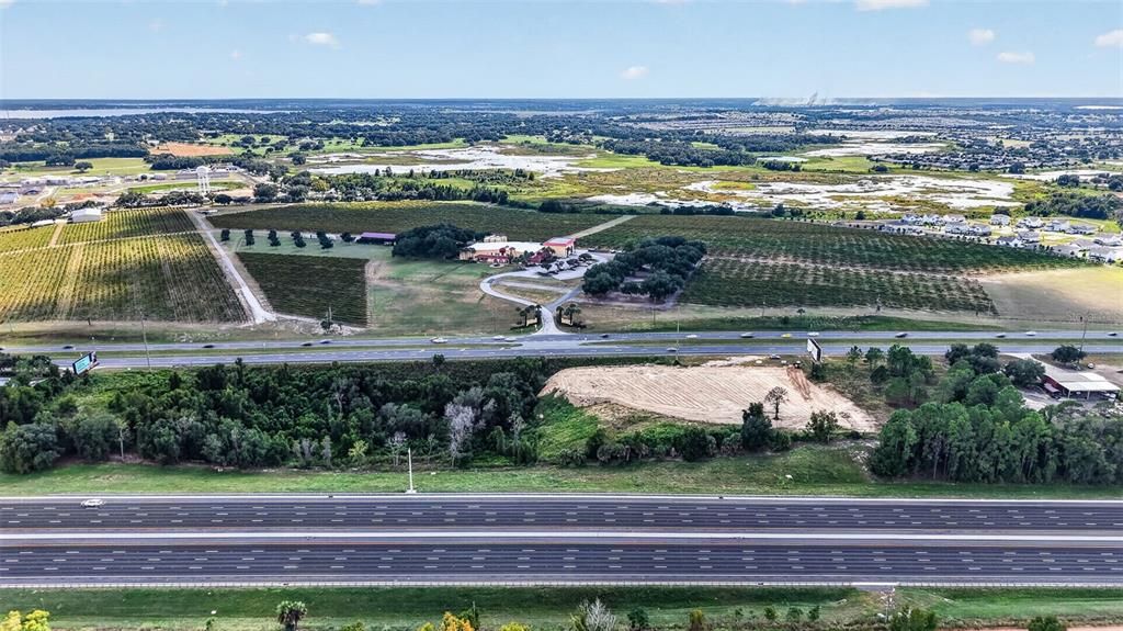 На продажу: $999,000 (3.49 acres)