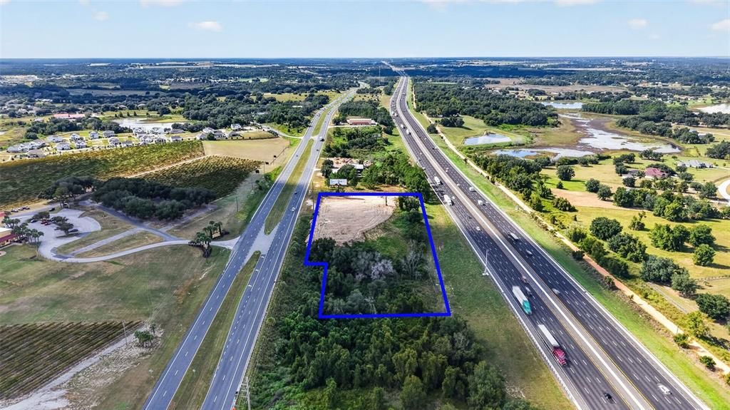 На продажу: $999,000 (3.49 acres)