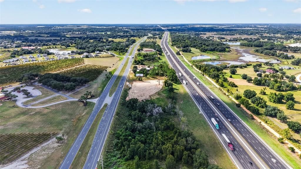 На продажу: $999,000 (3.49 acres)