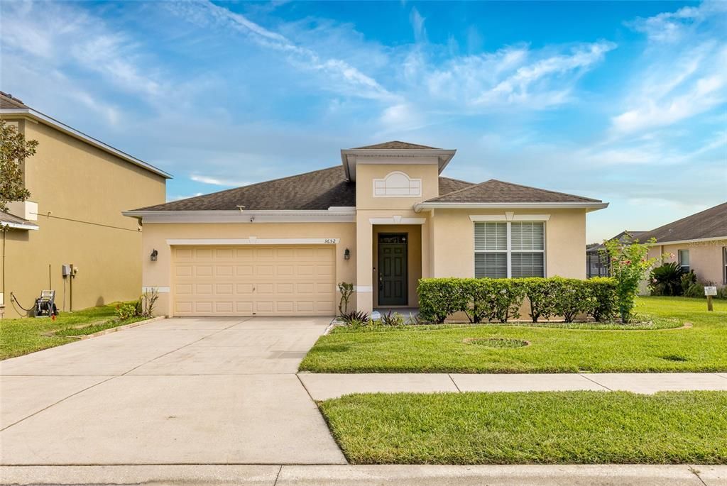 For Sale: $335,000 (3 beds, 2 baths, 1818 Square Feet)