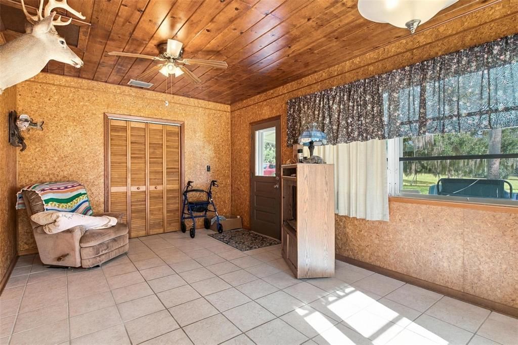 En Venta: $2,500,000 (3 camas, 2 baños, 1344 Pies cuadrados)