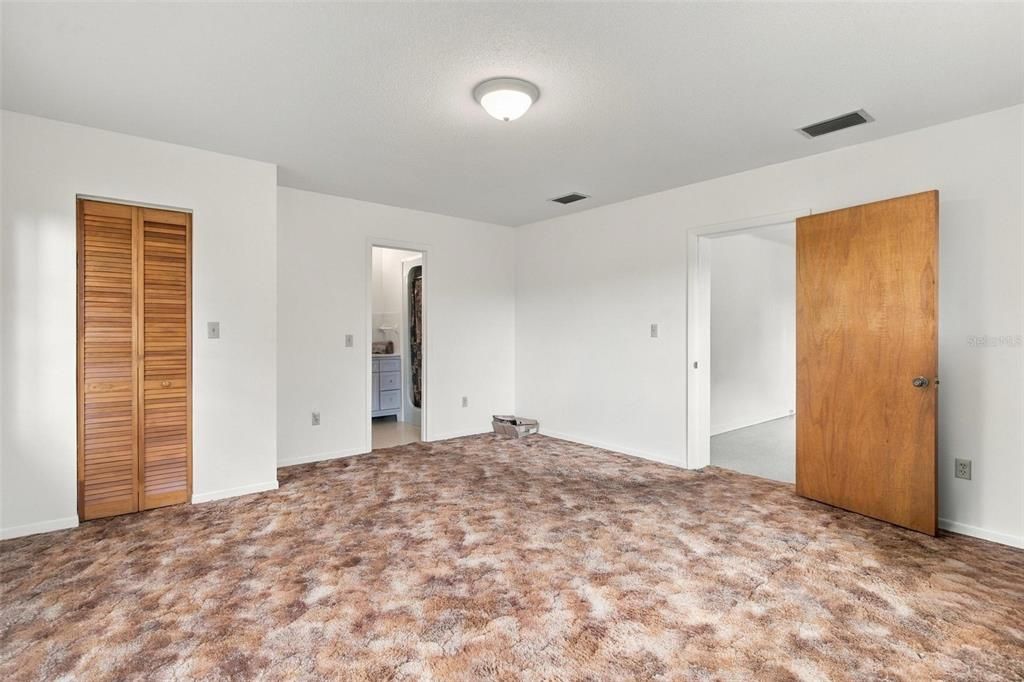 En Venta: $2,500,000 (3 camas, 2 baños, 1344 Pies cuadrados)