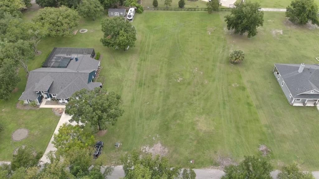 待售: $239,900 (1.03 acres)