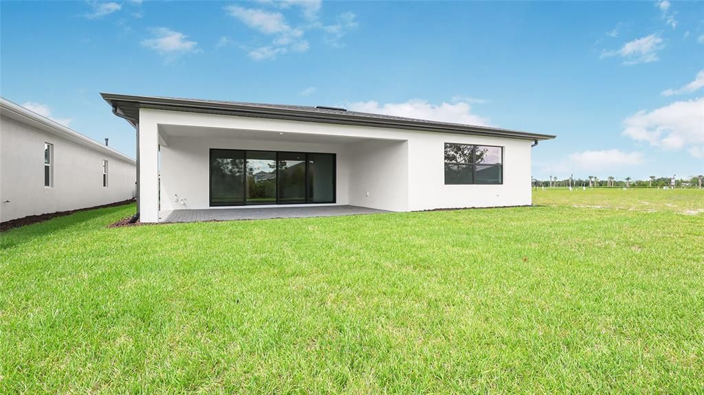 For Sale: $559,990 (3 beds, 3 baths, 2289 Square Feet)