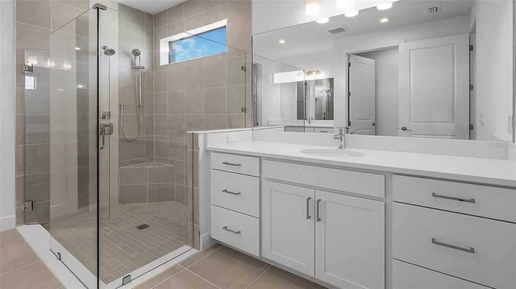 For Sale: $559,990 (3 beds, 3 baths, 2289 Square Feet)