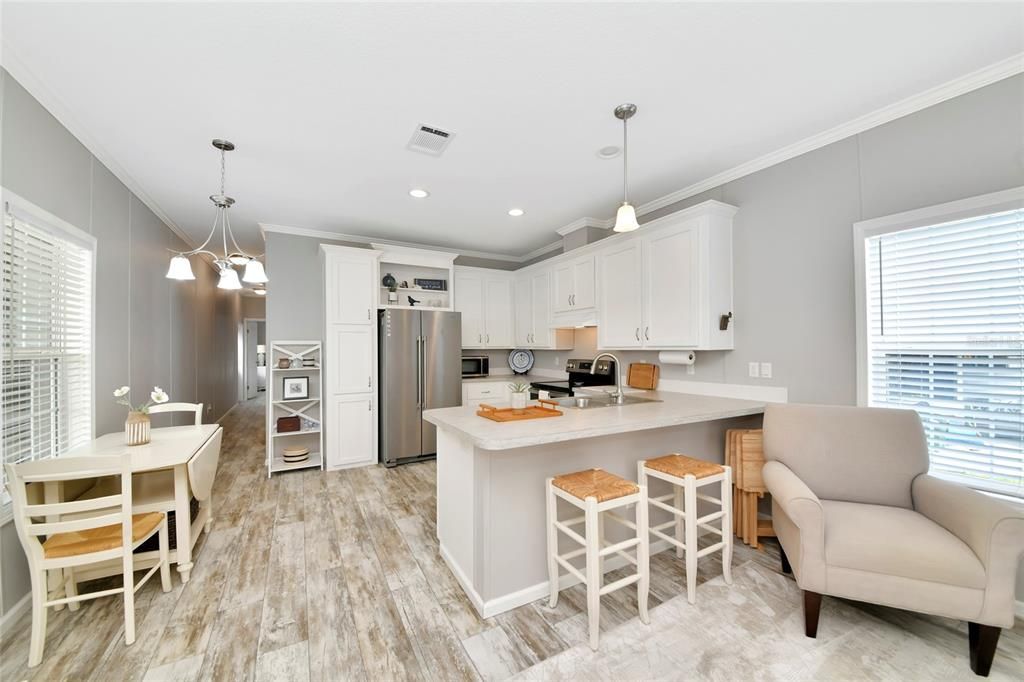 En Venta: $194,900 (2 camas, 2 baños, 930 Pies cuadrados)