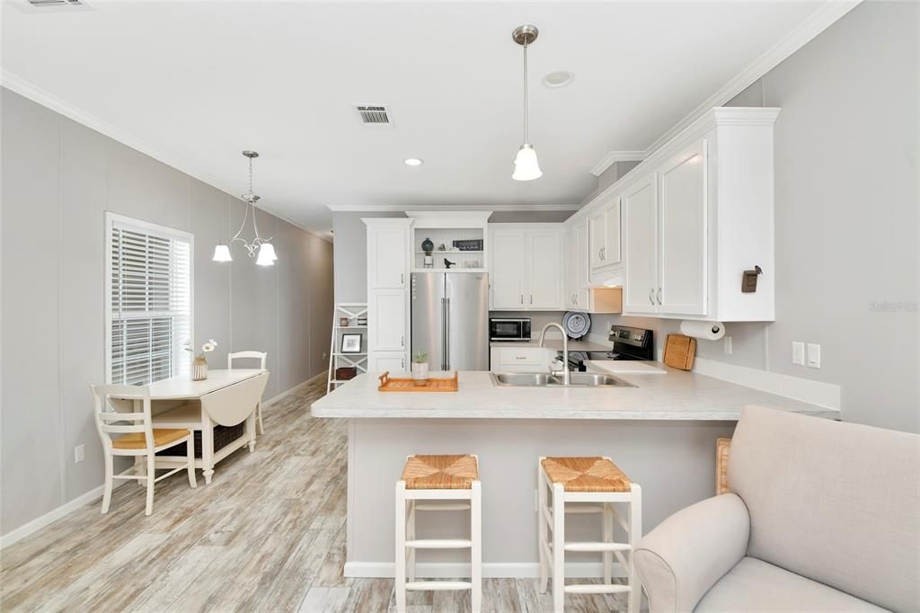 En Venta: $194,900 (2 camas, 2 baños, 930 Pies cuadrados)