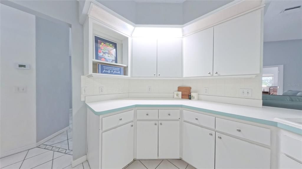 For Sale: $329,900 (3 beds, 2 baths, 1781 Square Feet)