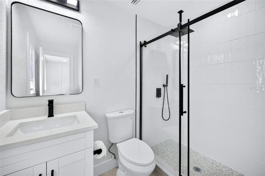 For Sale: $415,000 (3 beds, 2 baths, 1122 Square Feet)