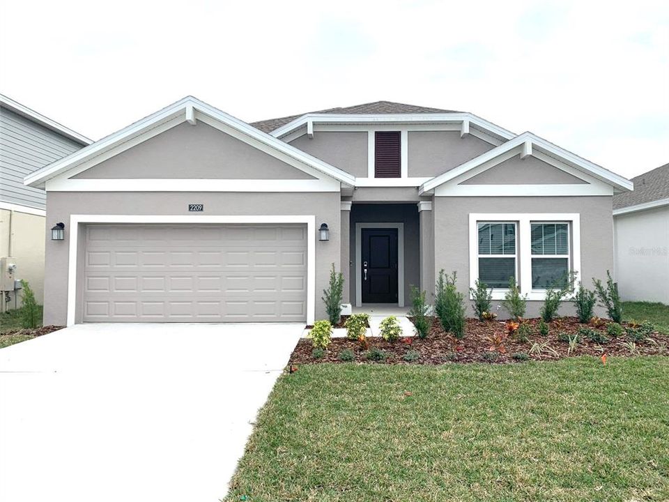 For Rent: $2,800 (4 beds, 2 baths, 1843 Square Feet)
