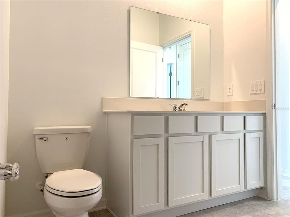 For Rent: $2,800 (4 beds, 2 baths, 1843 Square Feet)