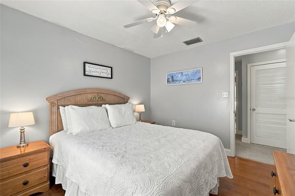 For Sale: $179,000 (3 beds, 2 baths, 1584 Square Feet)