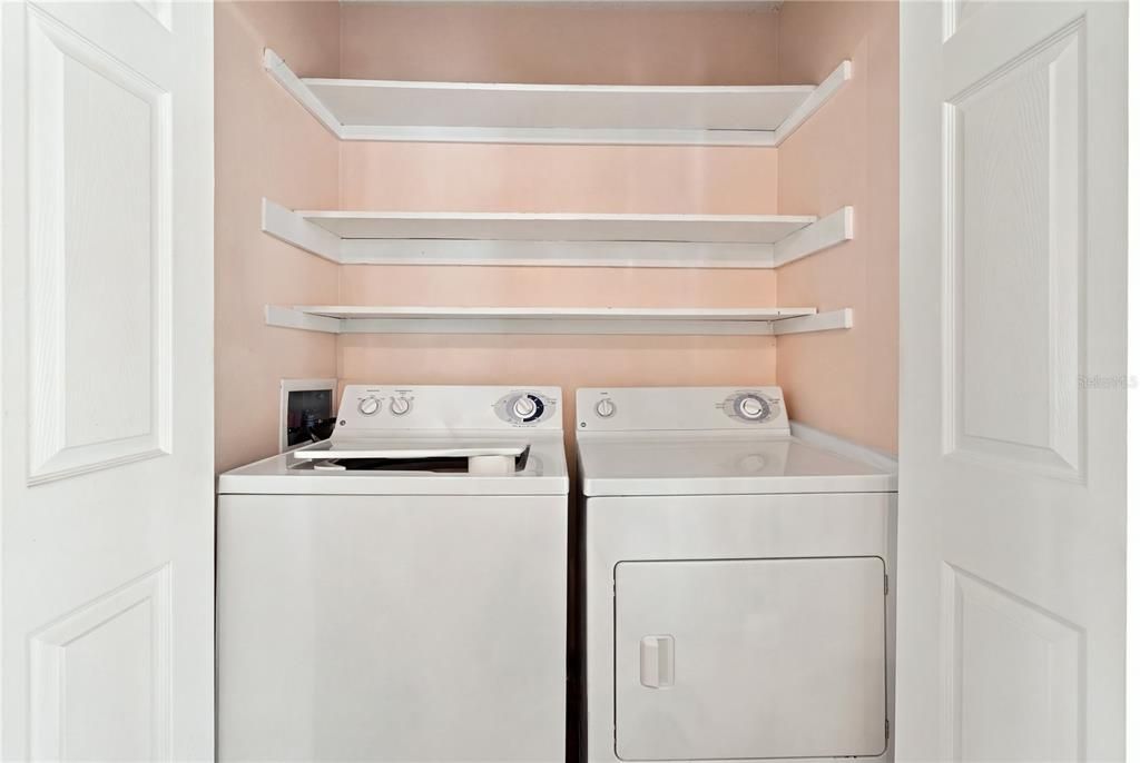 For Sale: $179,000 (3 beds, 2 baths, 1584 Square Feet)