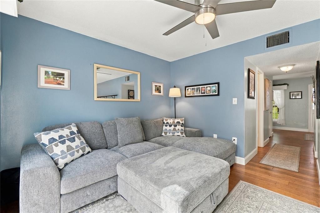 For Sale: $179,000 (3 beds, 2 baths, 1584 Square Feet)