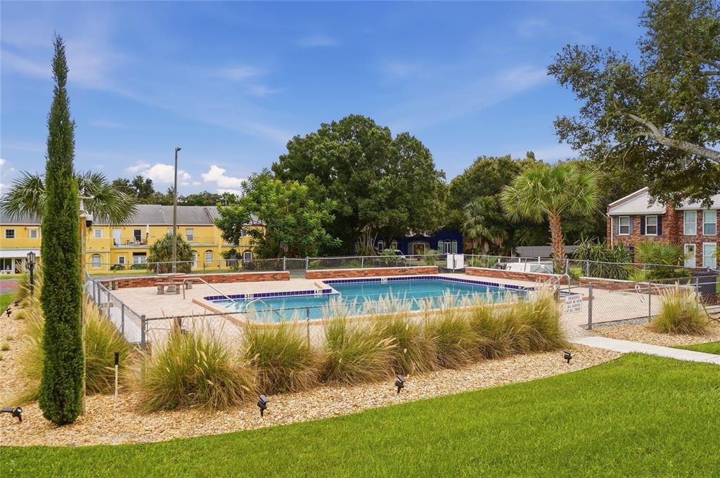 For Sale: $179,000 (3 beds, 2 baths, 1584 Square Feet)