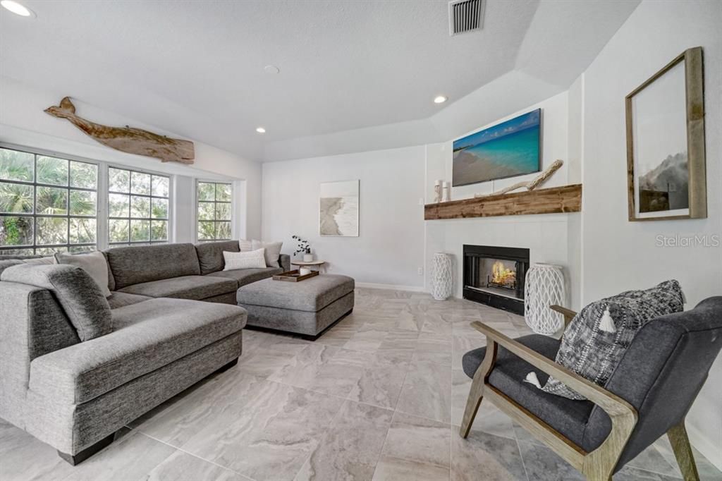 For Sale: $479,000 (3 beds, 2 baths, 2269 Square Feet)