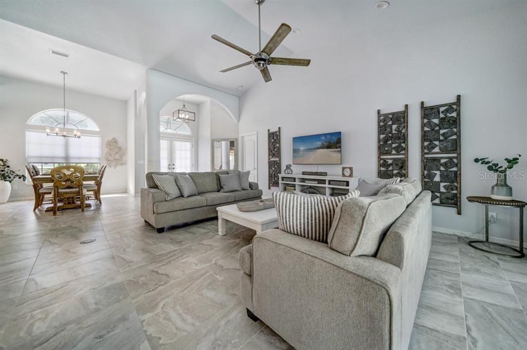 For Sale: $479,000 (3 beds, 2 baths, 2269 Square Feet)