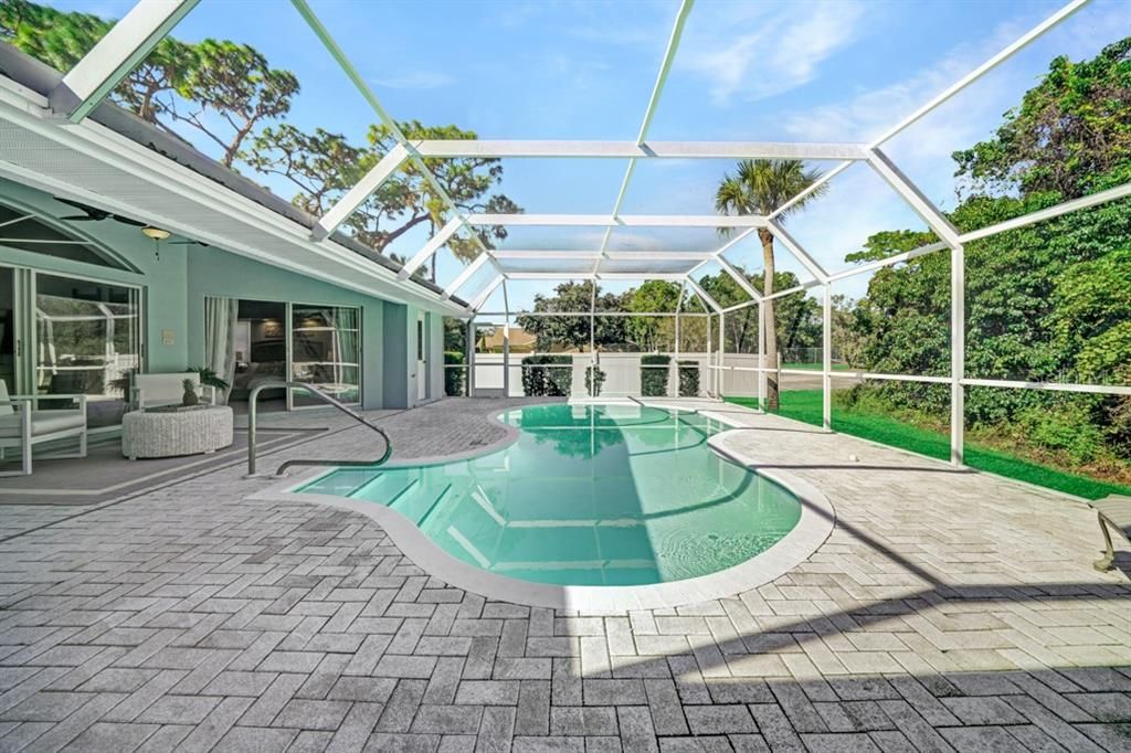 For Sale: $479,000 (3 beds, 2 baths, 2269 Square Feet)