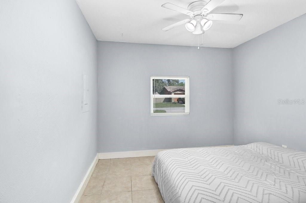 For Sale: $348,000 (3 beds, 2 baths, 1255 Square Feet)