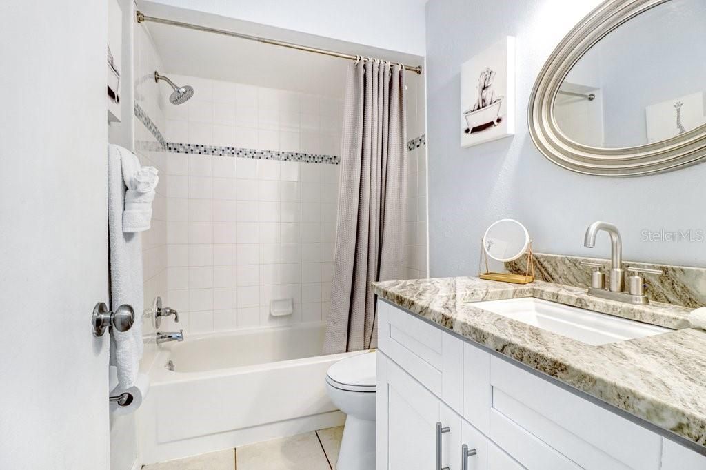 For Sale: $348,000 (3 beds, 2 baths, 1255 Square Feet)