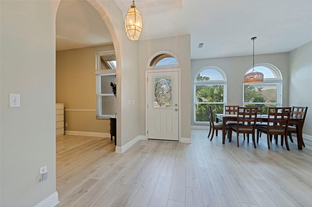 For Sale: $725,000 (3 beds, 2 baths, 2069 Square Feet)