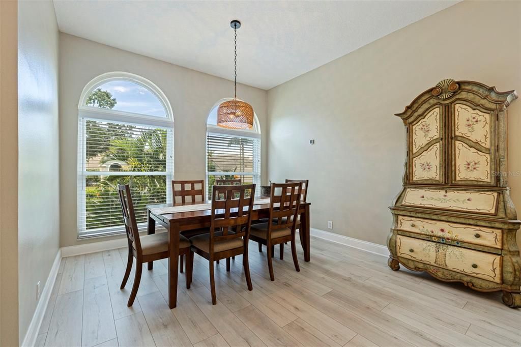 For Sale: $725,000 (3 beds, 2 baths, 2069 Square Feet)