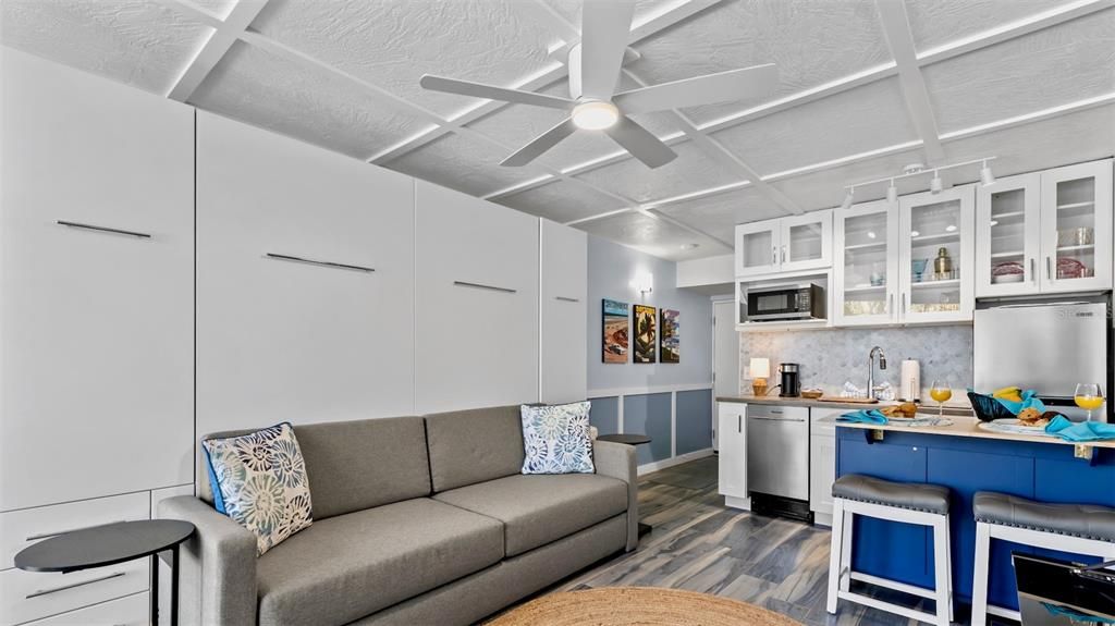 For Sale: $169,900 (0 beds, 1 baths, 297 Square Feet)