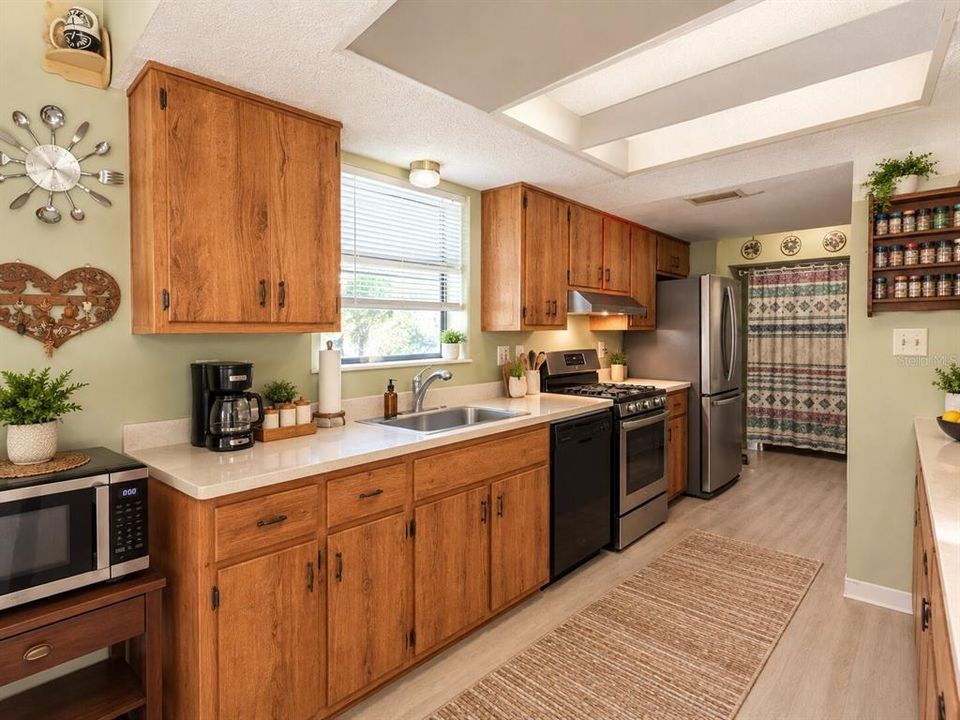 En Venta: $219,900 (2 camas, 2 baños, 1156 Pies cuadrados)