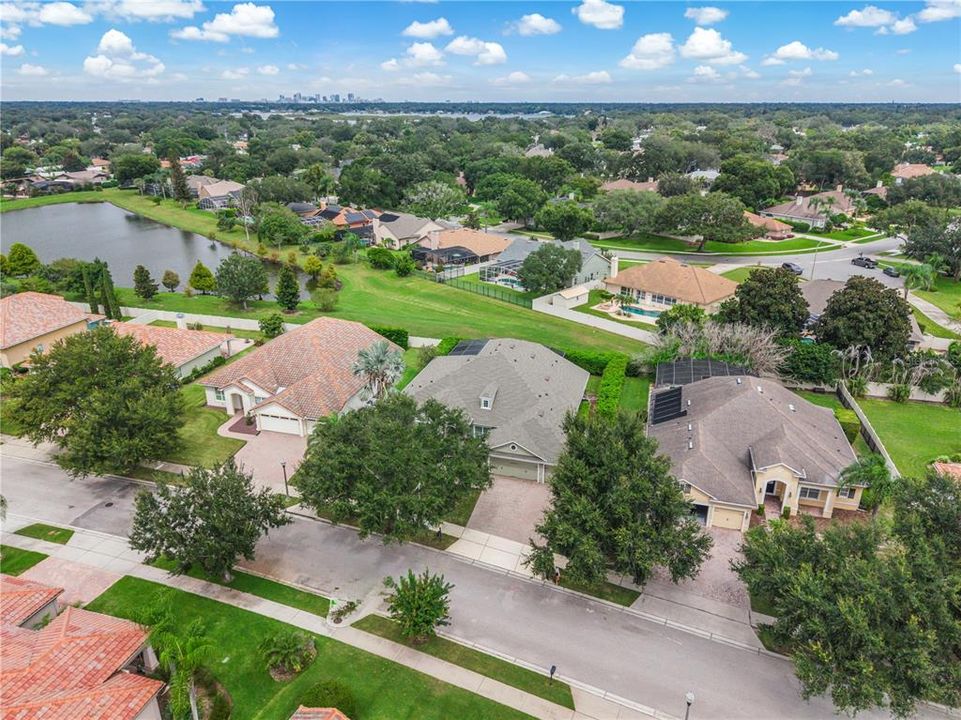 For Sale: $950,000 (4 beds, 4 baths, 3630 Square Feet)