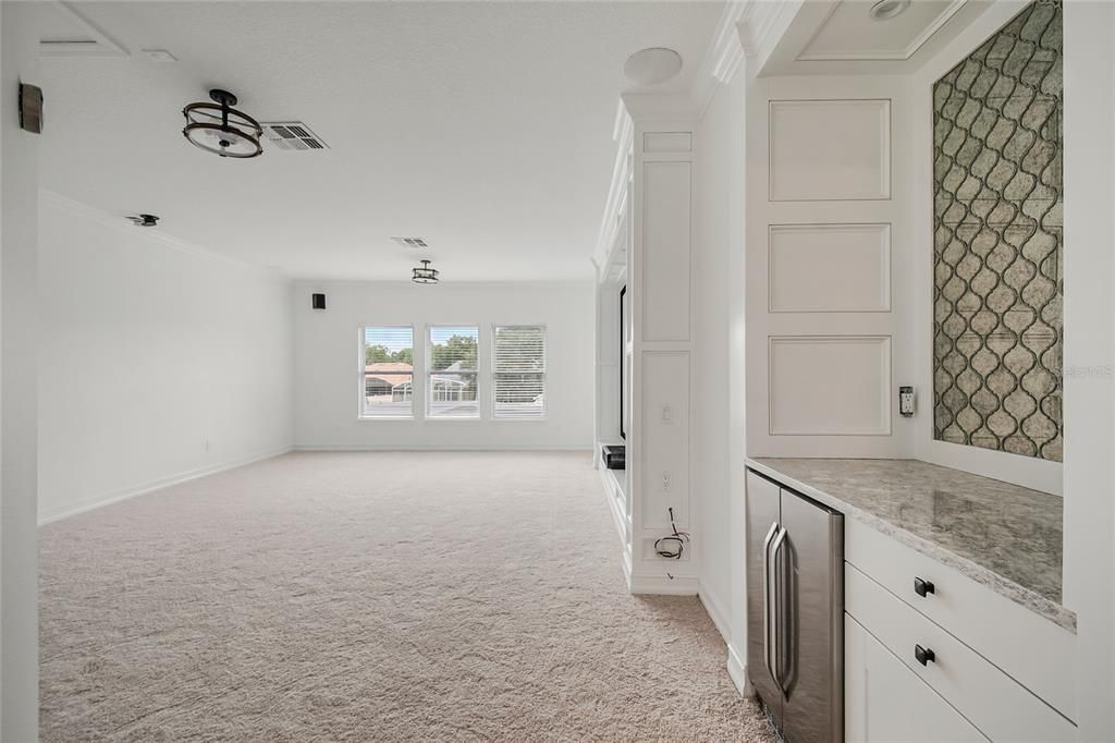 For Sale: $950,000 (4 beds, 4 baths, 3630 Square Feet)