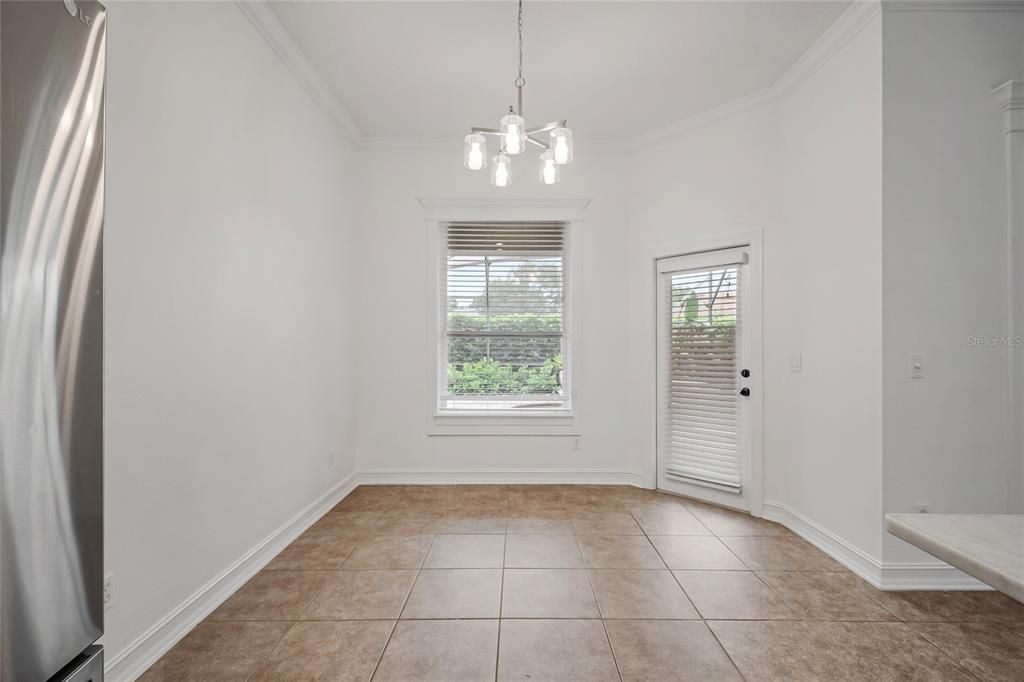 For Sale: $950,000 (4 beds, 4 baths, 3630 Square Feet)