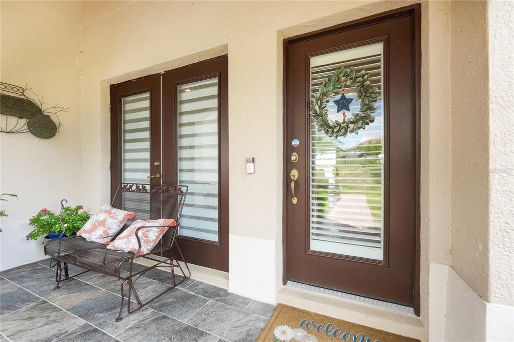 For Sale: $489,000 (4 beds, 3 baths, 2001 Square Feet)