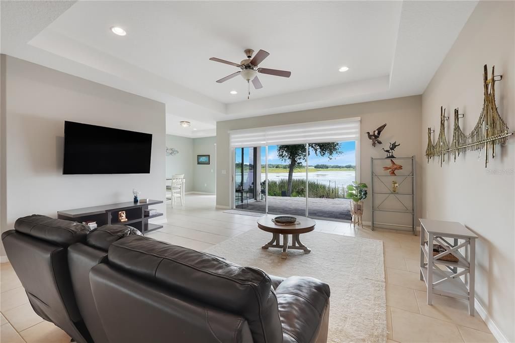 For Sale: $489,000 (4 beds, 3 baths, 2001 Square Feet)
