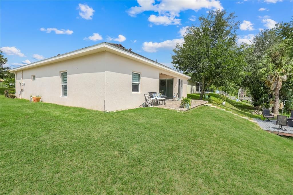 For Sale: $489,000 (4 beds, 3 baths, 2001 Square Feet)