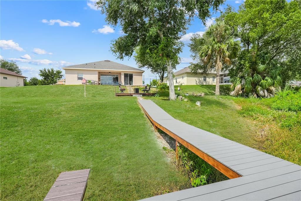 For Sale: $489,000 (4 beds, 3 baths, 2001 Square Feet)