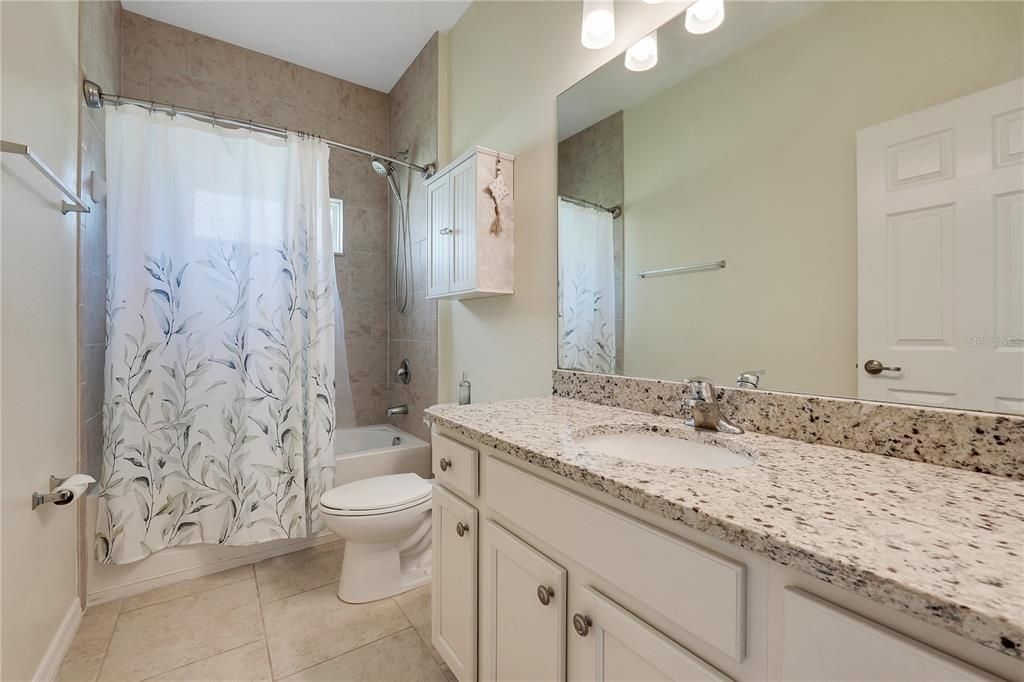 For Sale: $489,000 (4 beds, 3 baths, 2001 Square Feet)