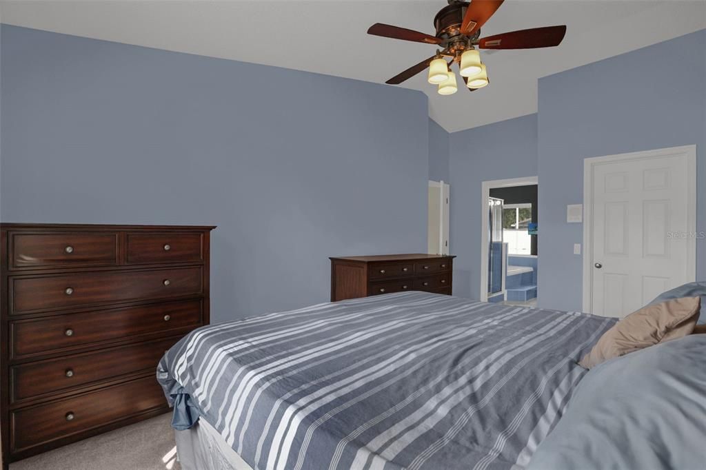 For Sale: $349,990 (3 beds, 2 baths, 1527 Square Feet)