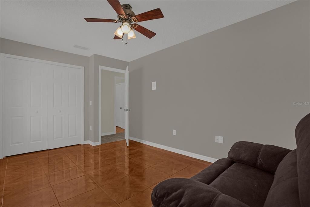 For Sale: $349,990 (3 beds, 2 baths, 1527 Square Feet)