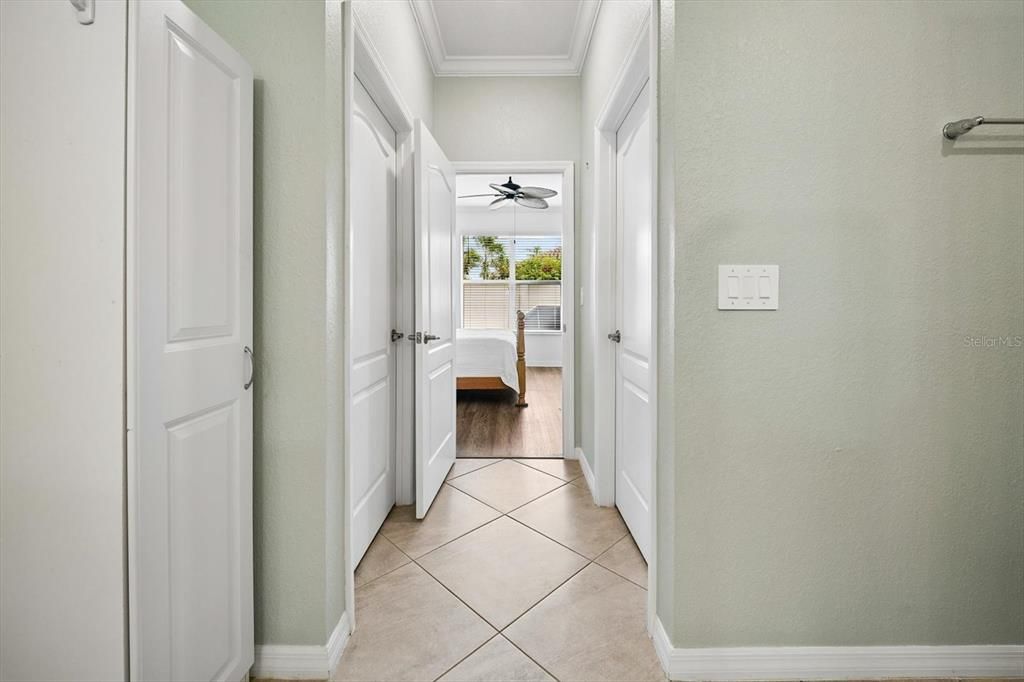 For Sale: $449,999 (2 beds, 2 baths, 1965 Square Feet)
